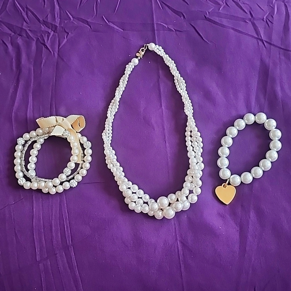2 pearl accent bracelets and 1 necklace